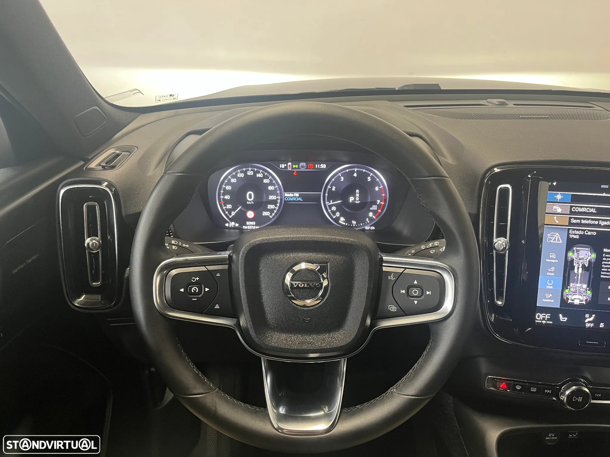Volvo XC 40 1.5 T2 Plus Dark Auto - 27