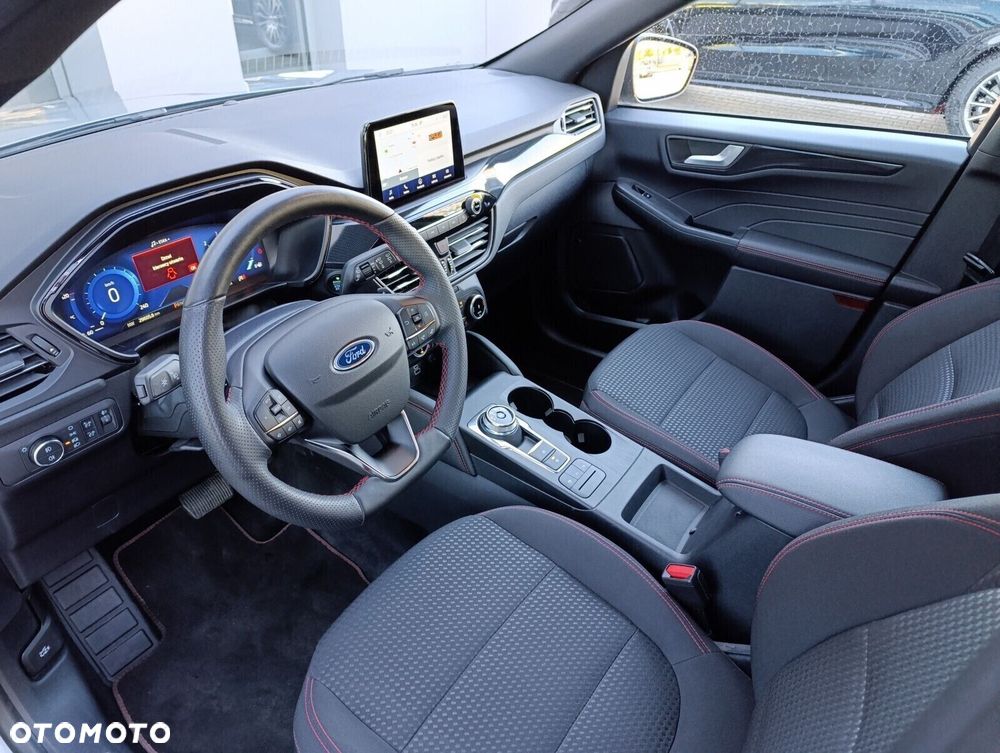 Ford Kuga - 17