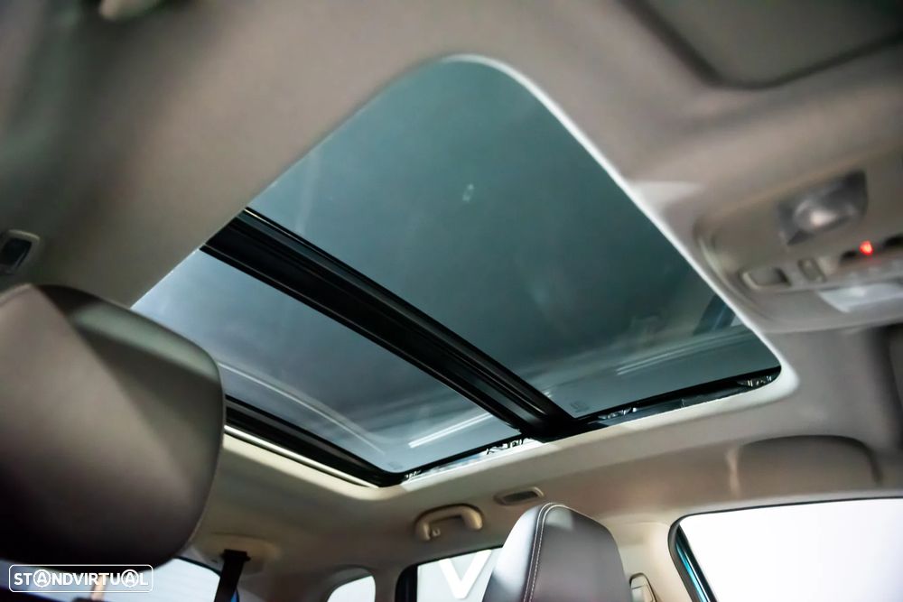 Suzuki Vitara 1.5L AGS GLX 4WD Strong Hybrid - 18