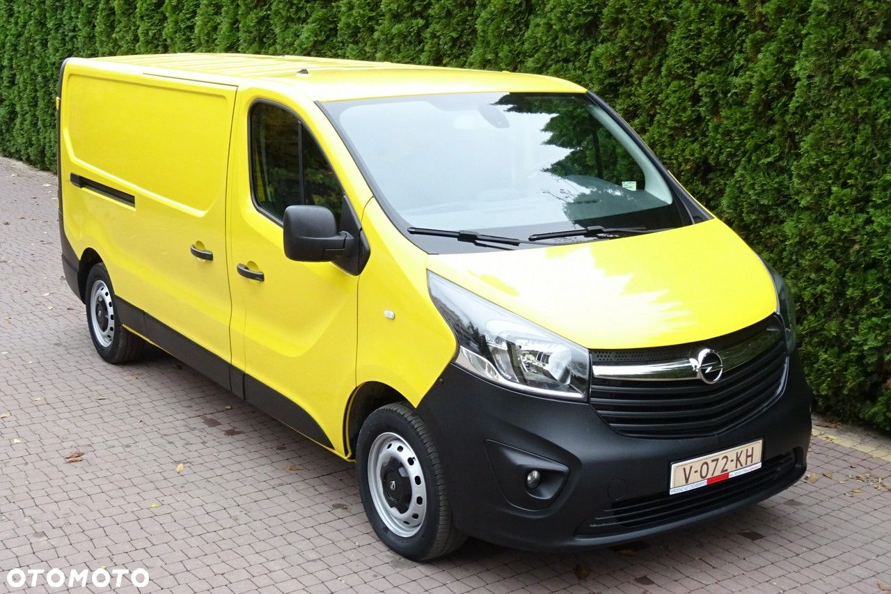 Opel Vivaro - 21