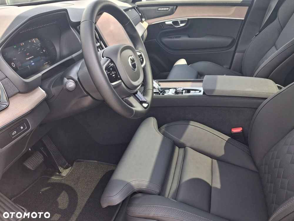 Volvo XC 90 - 10