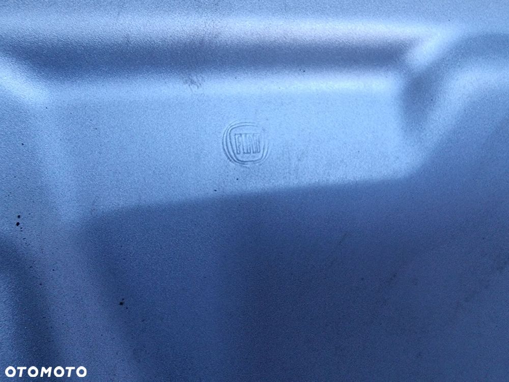 MASKA POKRYWA SILNIKA FIAT 500 - 8