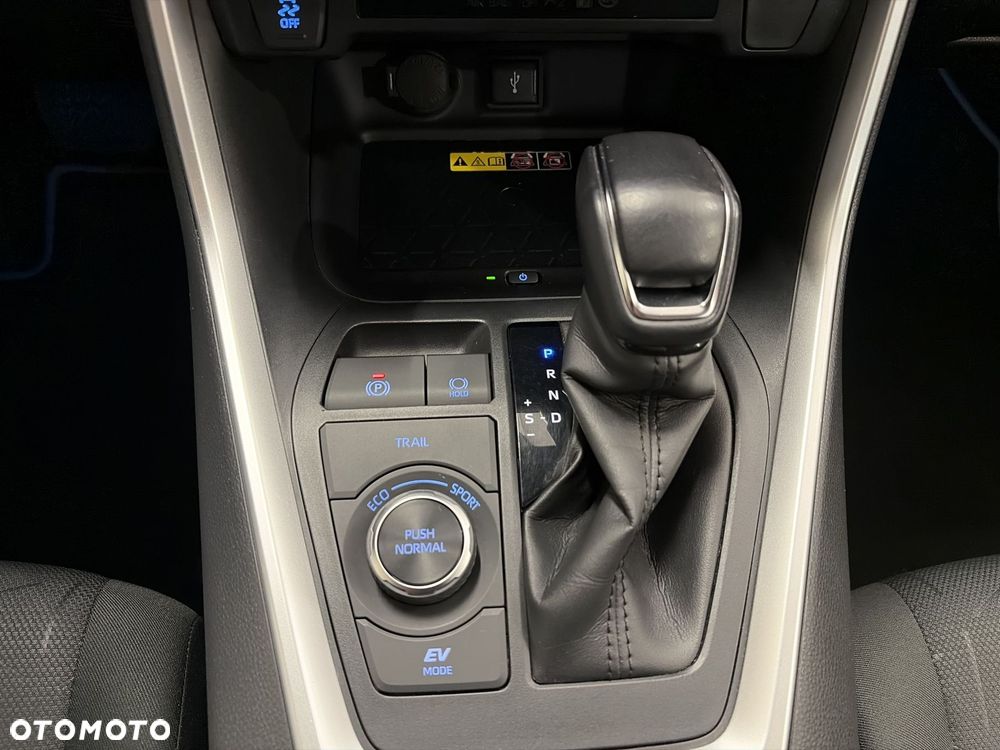 Toyota RAV4 2.5 Hybrid Comfort 4x4 - 21