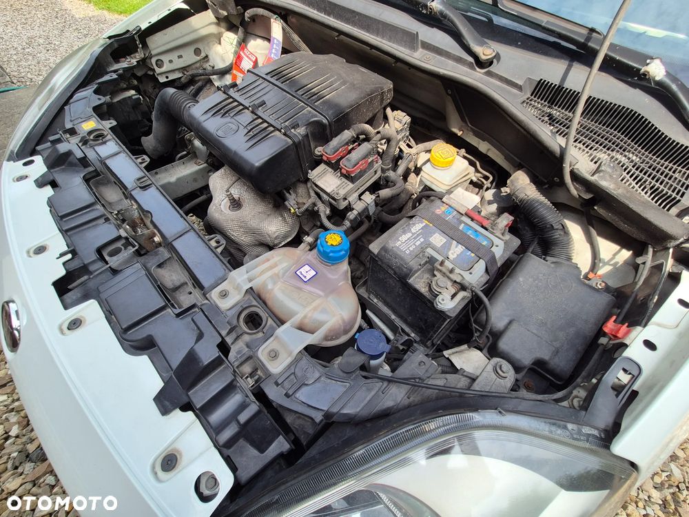 Fiat Punto 2012 - 16