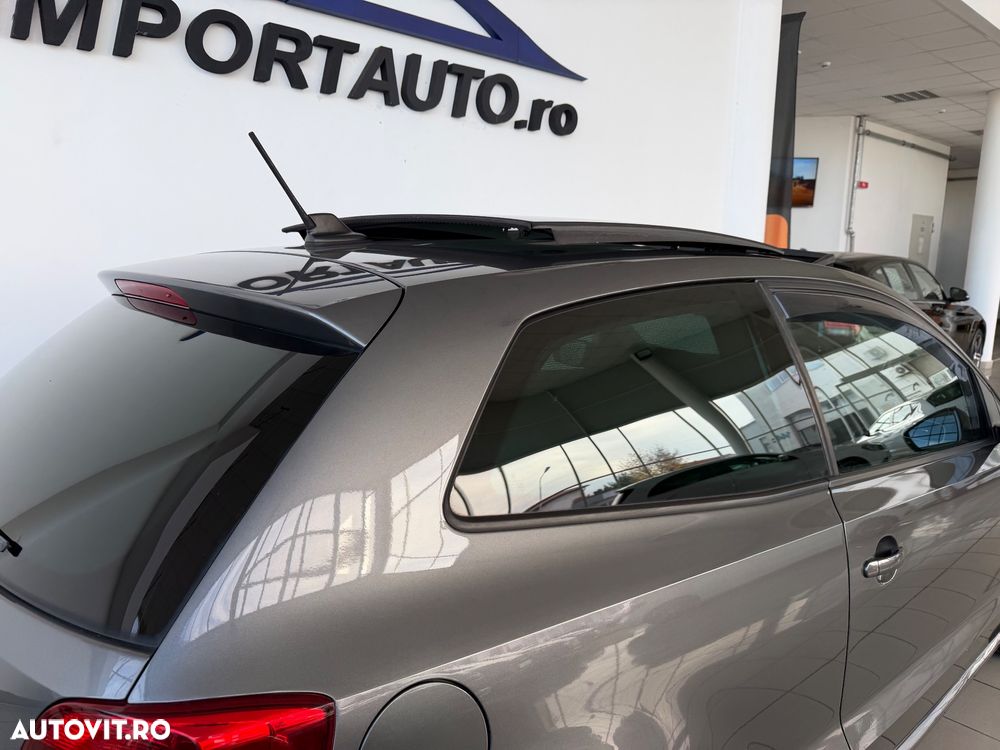 Volkswagen Polo 1.6 TDI DSG Life - 38