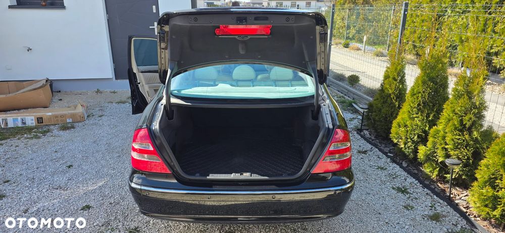 Mercedes-Benz Klasa E 320 Avantgarde - 22