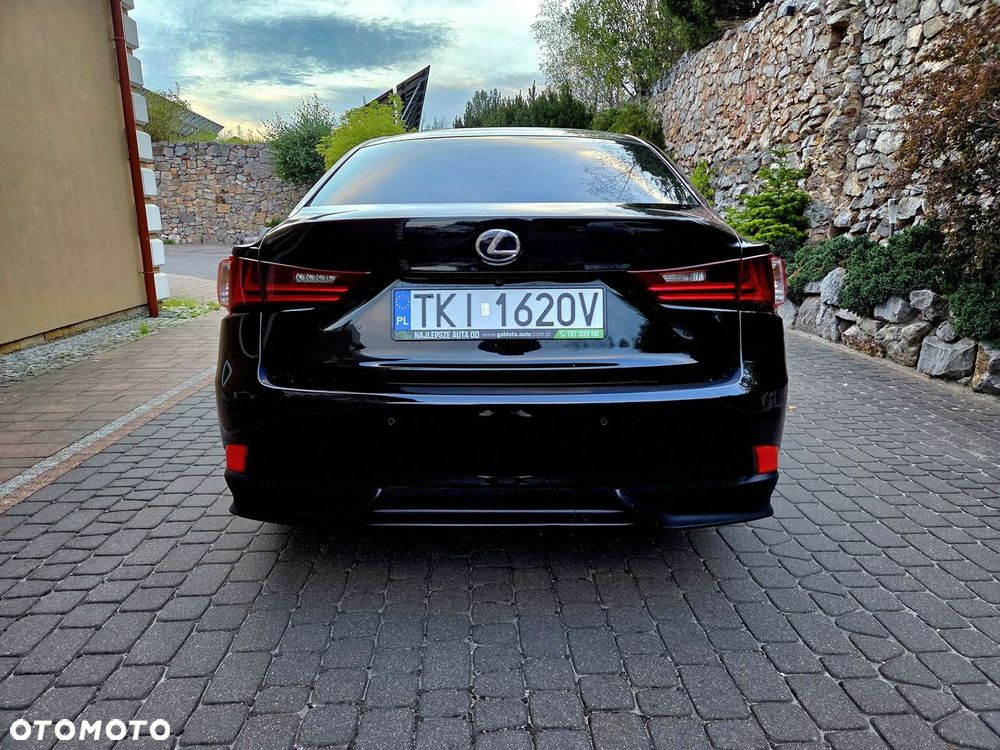 Lexus IS - 5