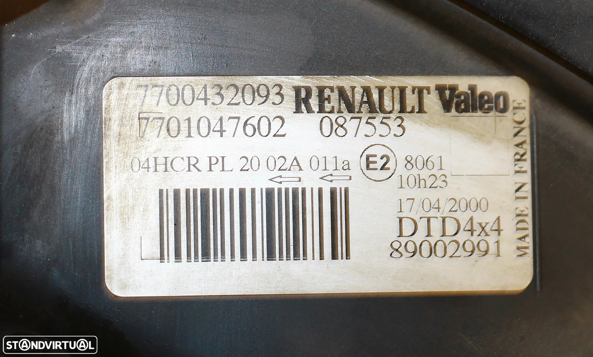 FAROL DIREITO RENAULT SCENIC - 4