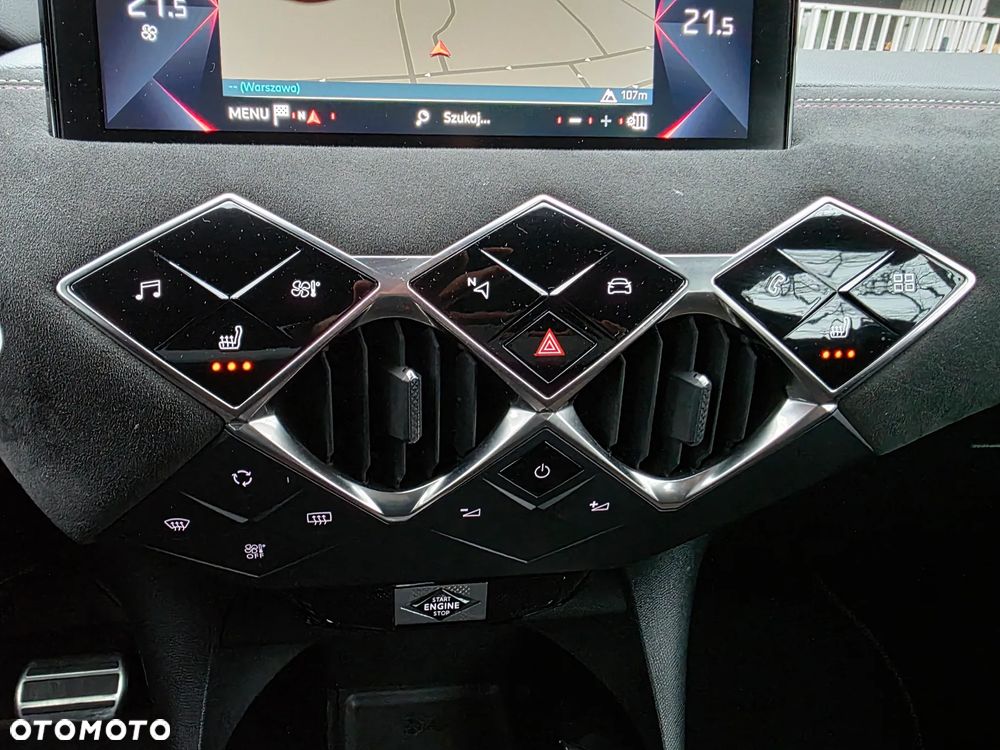 DS Automobiles DS 3 Crossback 1.2 PureTech Performance Line + - 17