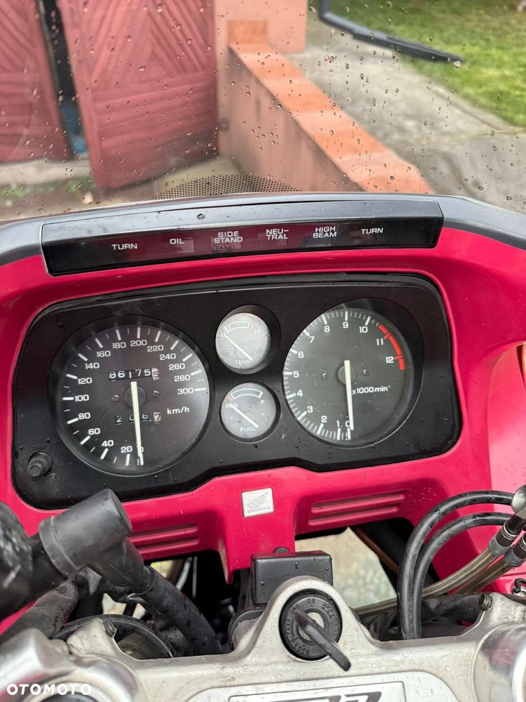 Honda CBR - 5