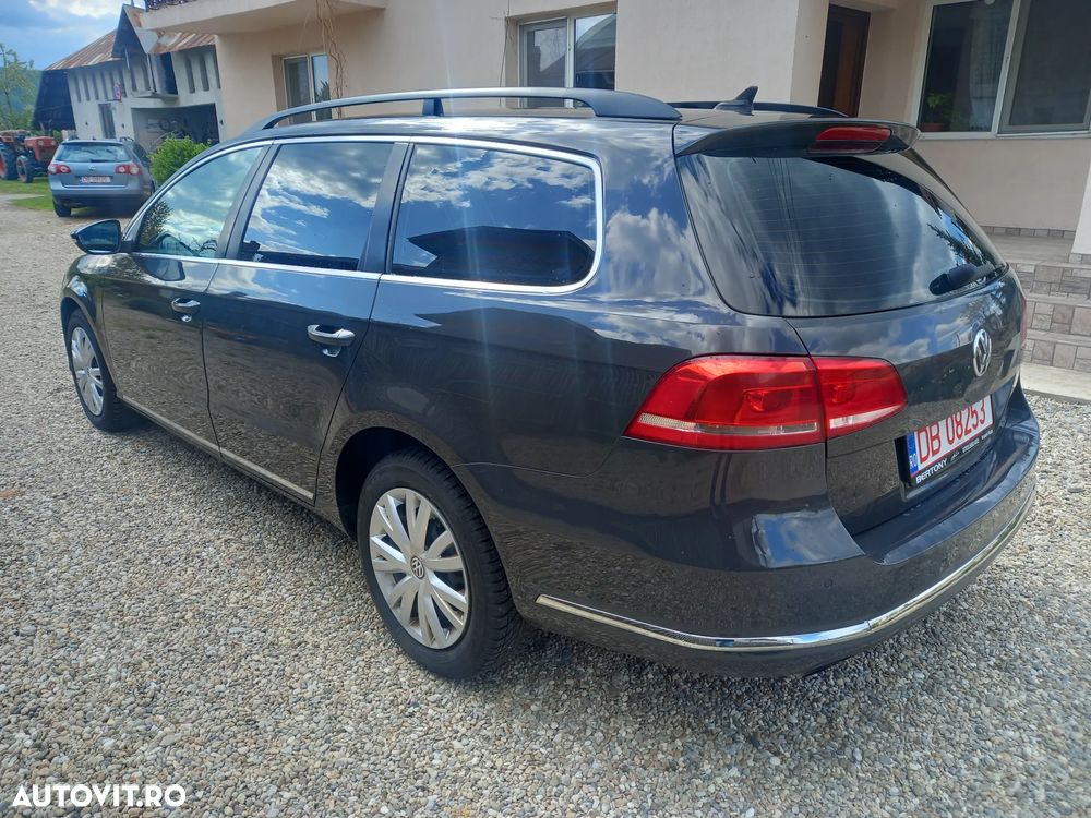 Volkswagen Passat 2.0 TDI BlueMotion Technology Comfortline - 3