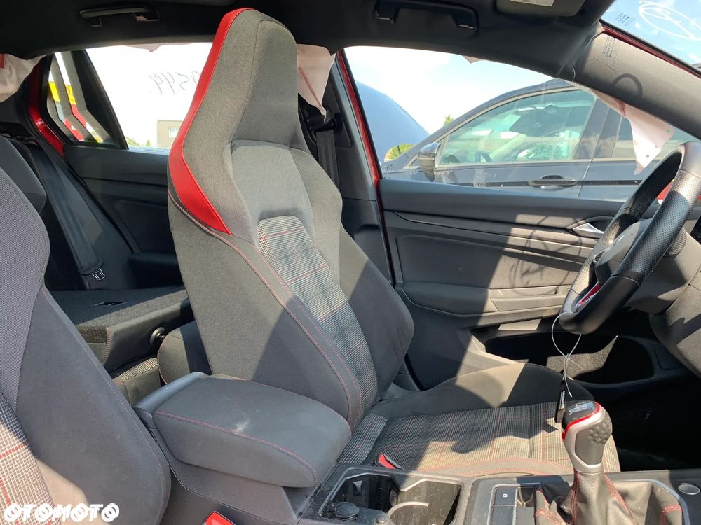Volkswagen Golf 2.0 TSI OPF GTI - 3
