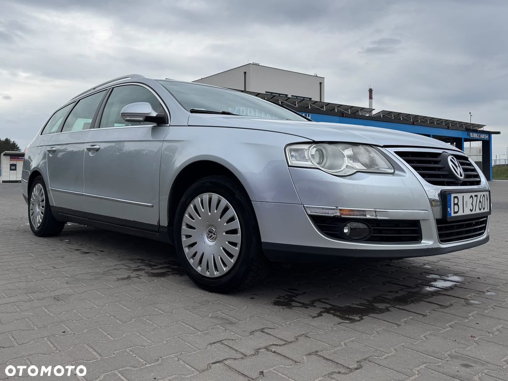 Volkswagen Passat 2.0 TDI Trendline - 2
