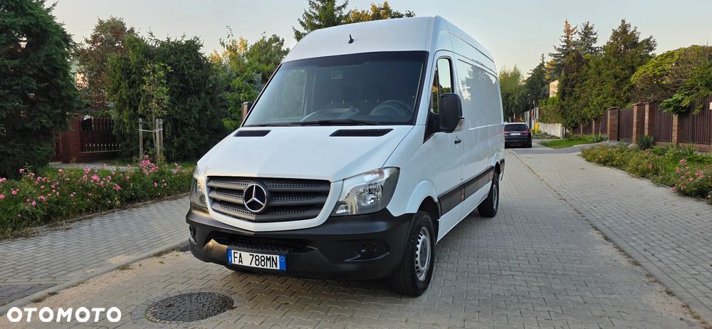 Mercedes-Benz Sprinter