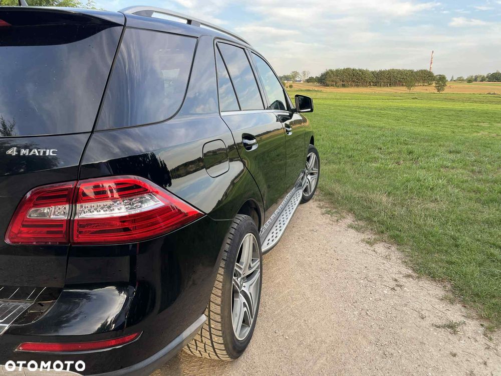 Mercedes-Benz ML 350 4MATIC BlueEFFICIENCY 7G-TRONIC Edition 1 - 12