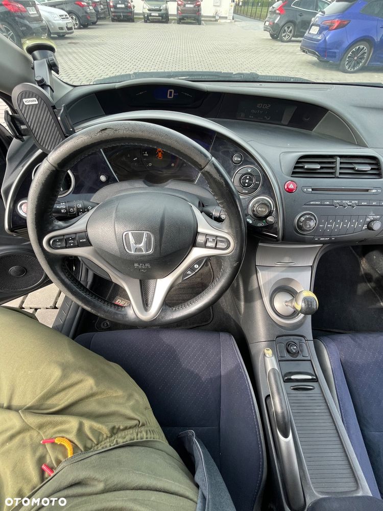 Honda Civic 2.2i-CTDi DPF Executive - 4