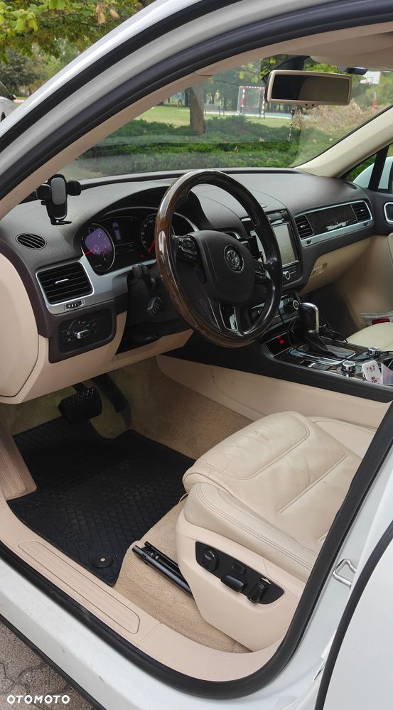 Volkswagen Touareg 3.0 V6 TDI 4XMot BMT - 18