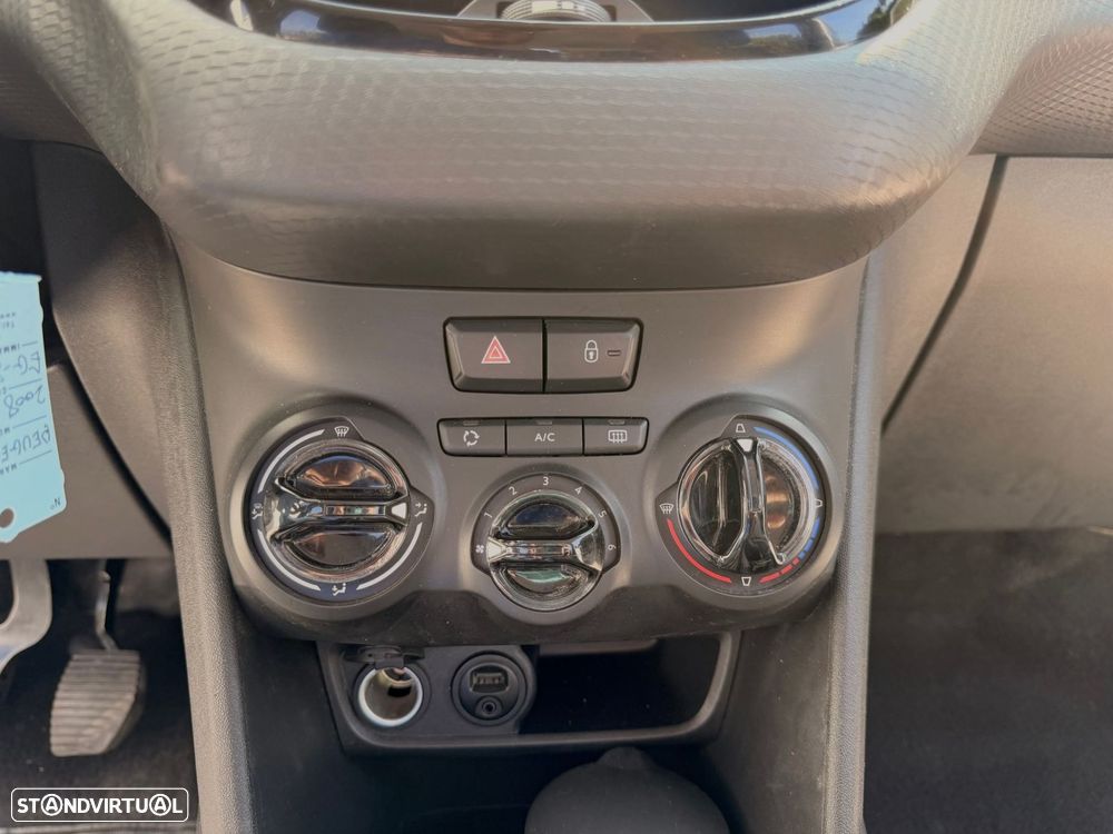 Peugeot 2008 1.2 PureTech Style - 41