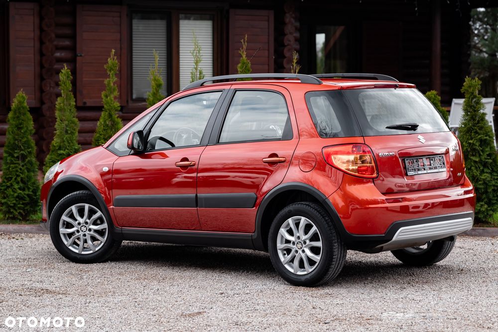 Suzuki SX4 1.6 VVT 4x4 Comfort - 11