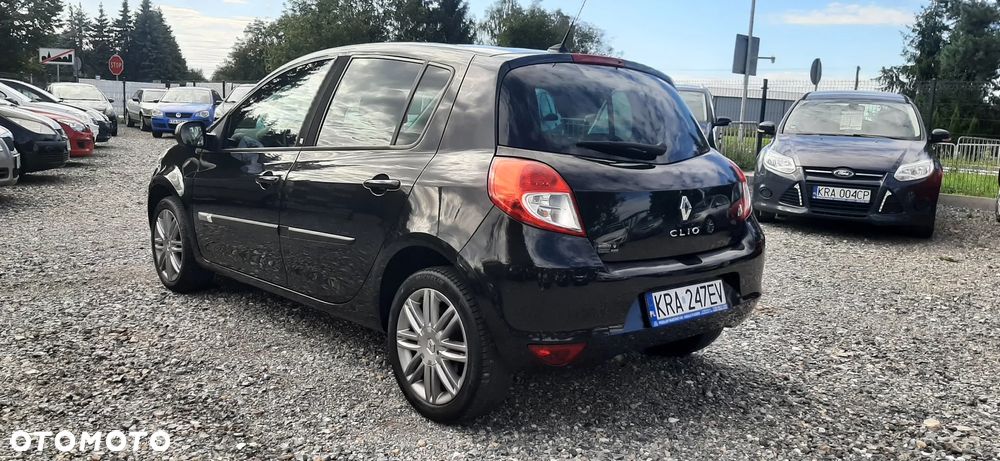 Renault Clio 1.2 16V Dwudziestka Euro5 - 13