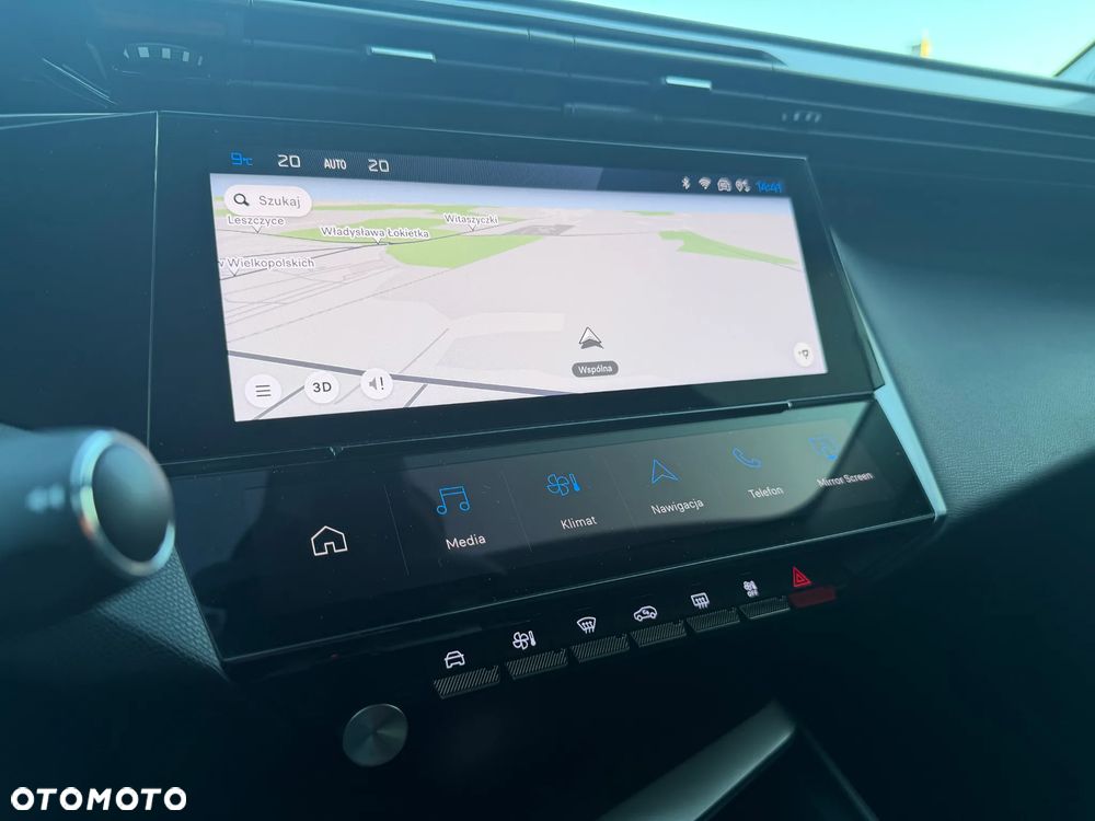 Peugeot 408 1.6 Plug-In Hybrid 225 Allure EAT8 - 26
