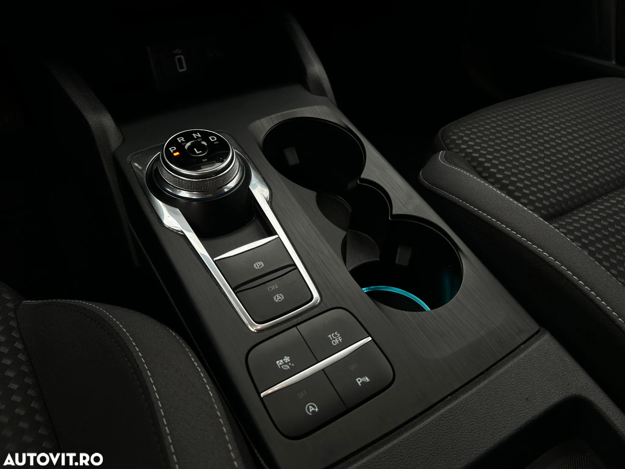 Ford Focus 1.5 EcoBlue Connected - 15