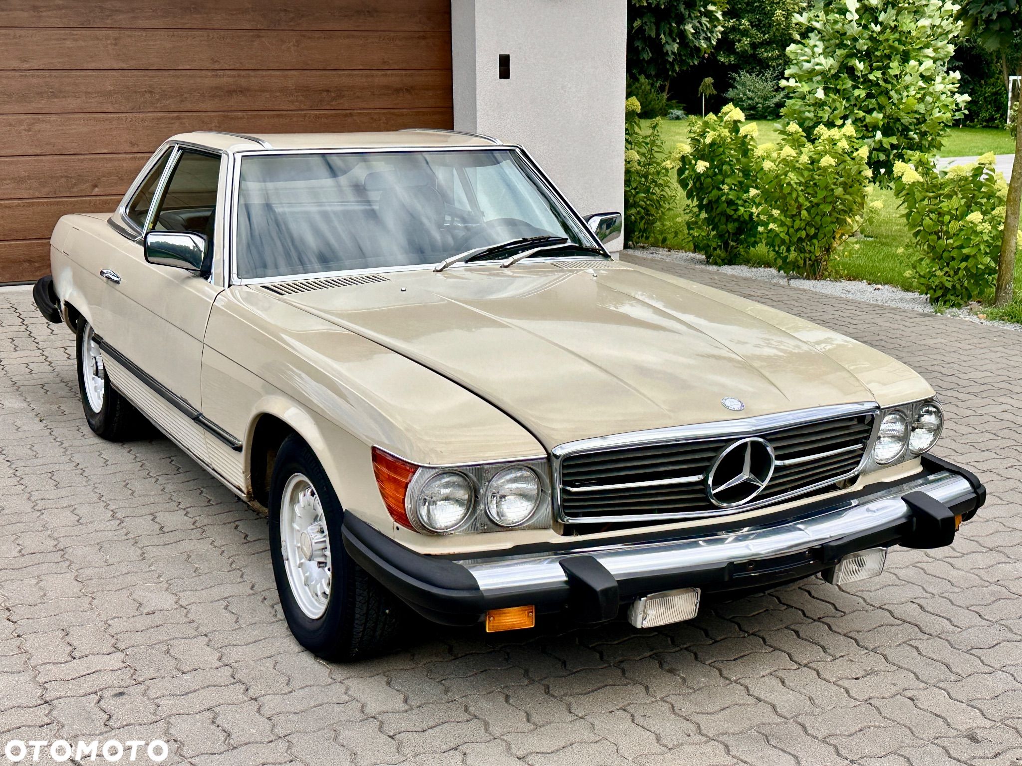 Mercedes-Benz SL - 1