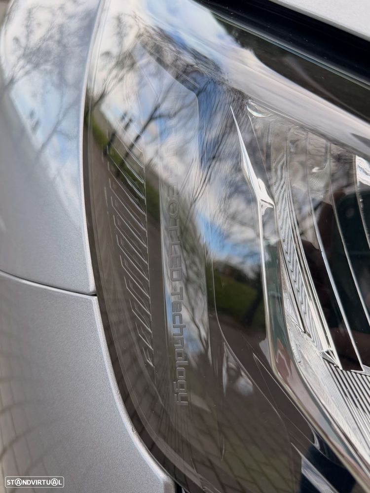 Peugeot 208 1.2 PureTech Allure - 44