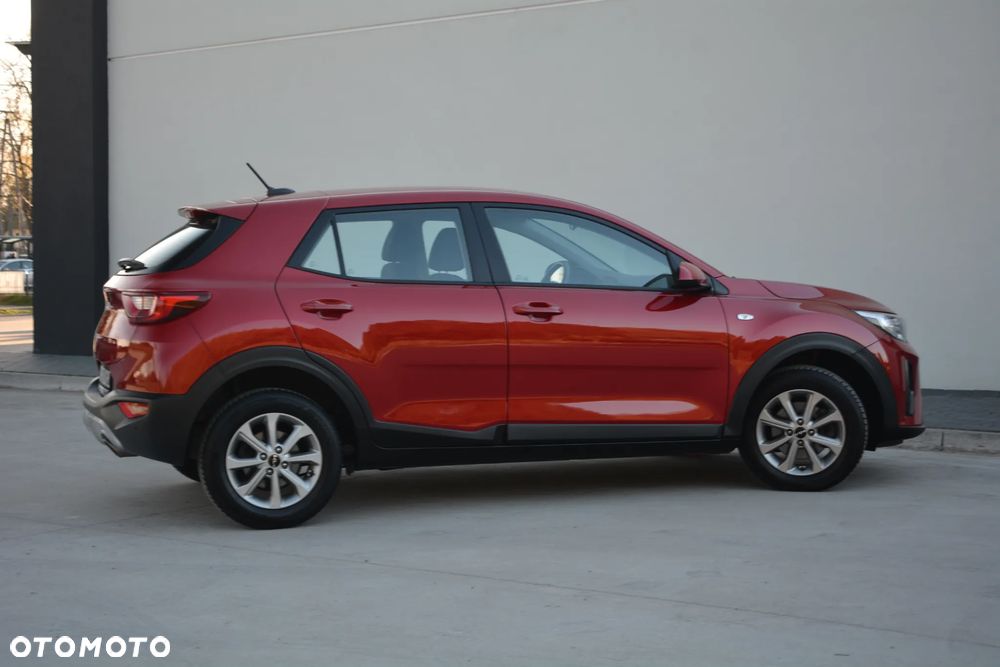 Kia Stonic 1.2 Edition 7 - 10