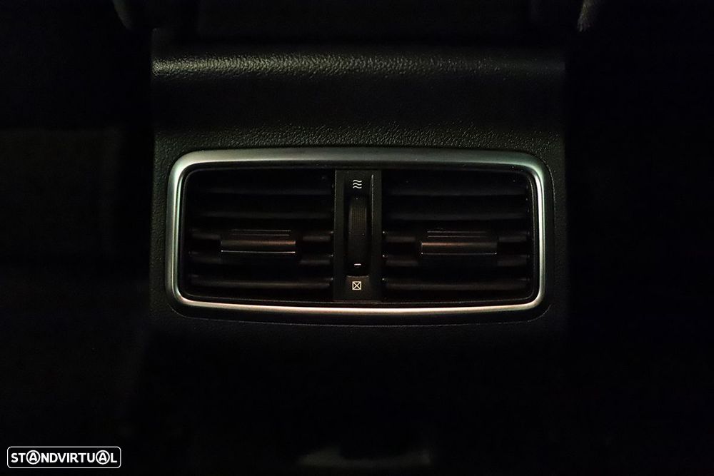 Renault Mégane Sport Tourer 1.3 TCe Limited - 22