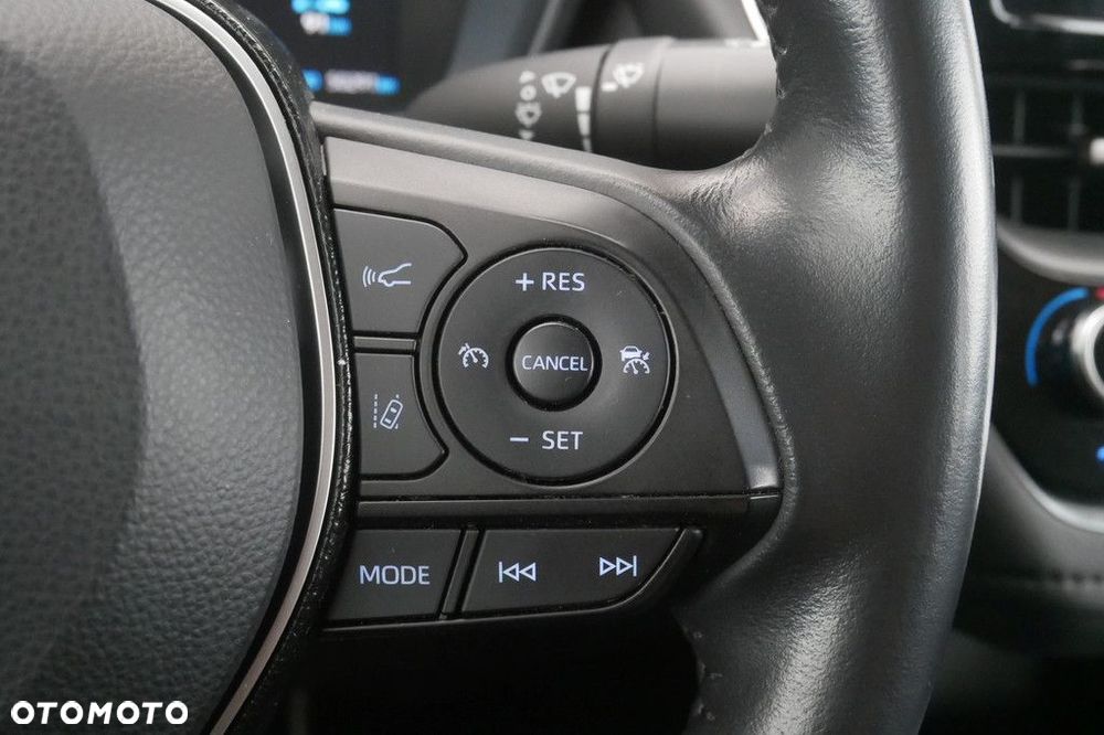 Toyota Corolla 1.8 Hybrid Active - 23