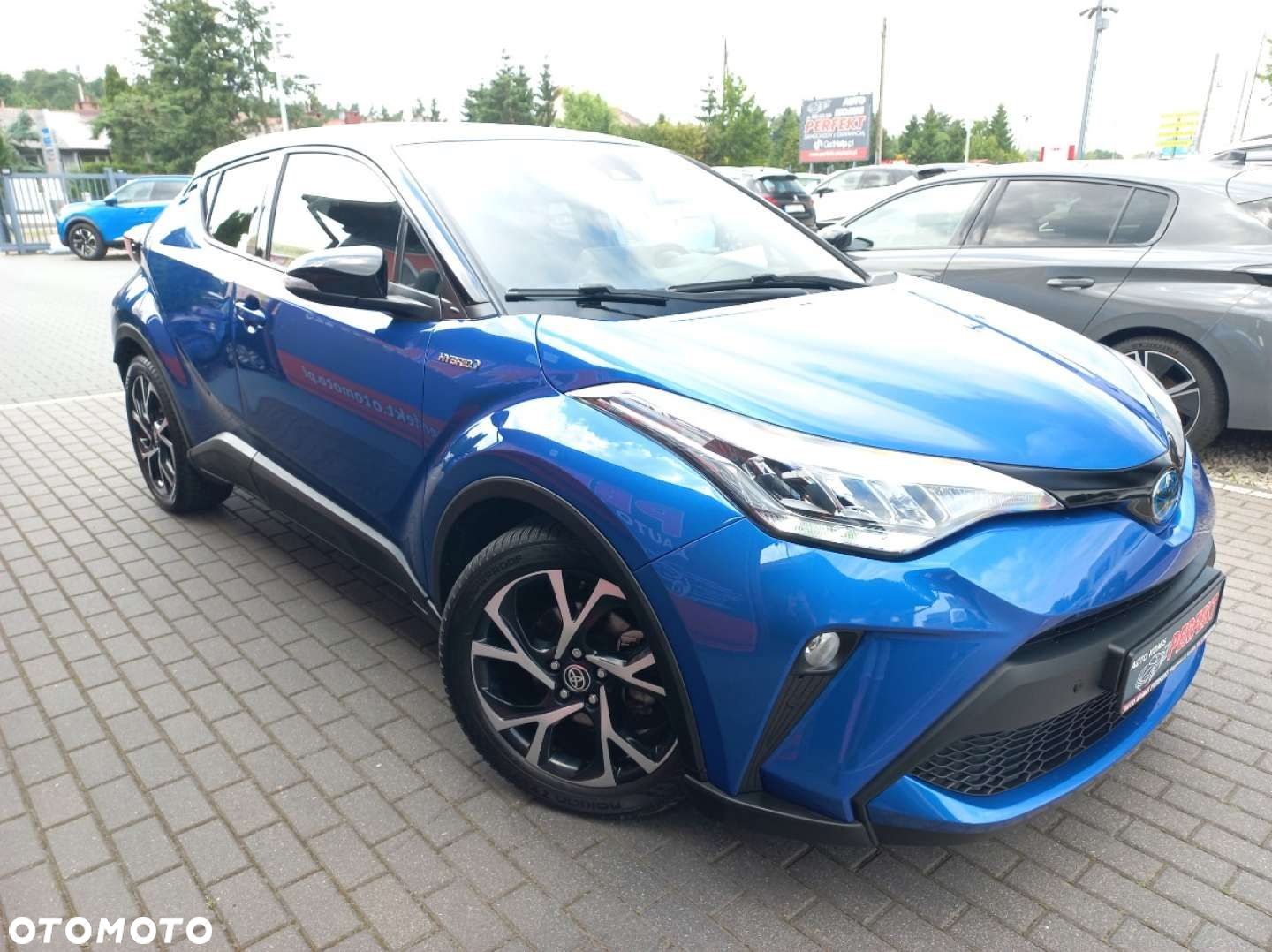Toyota C-HR - 4