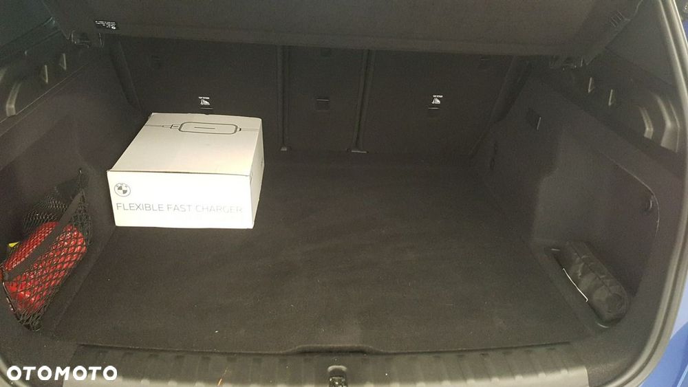 BMW iX1 - 19