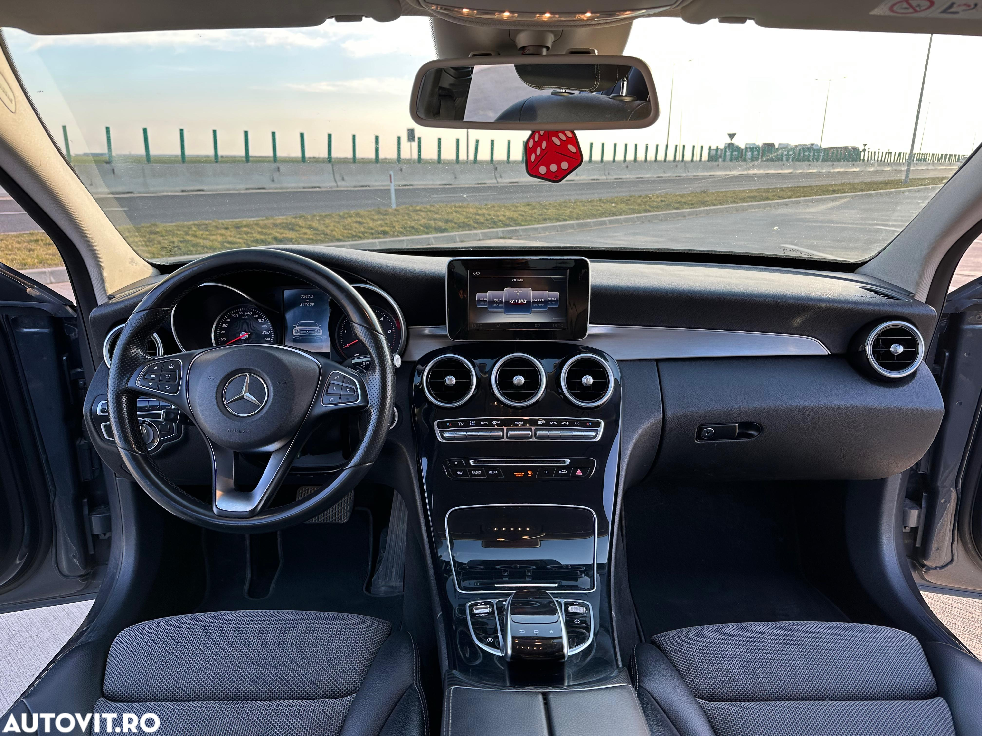 Mercedes-Benz C - 4