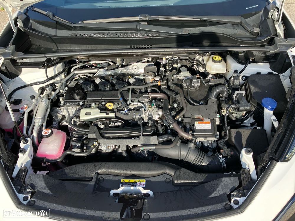 Toyota C-HR - 21