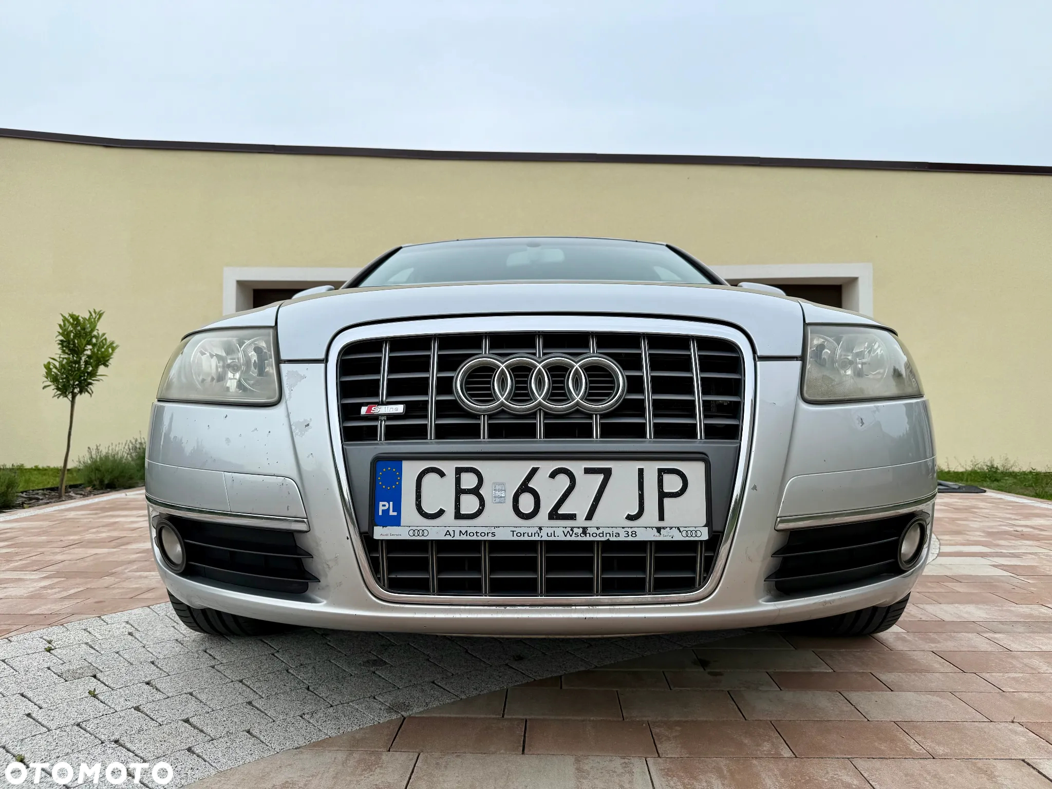 Audi A6 2.4 - 5