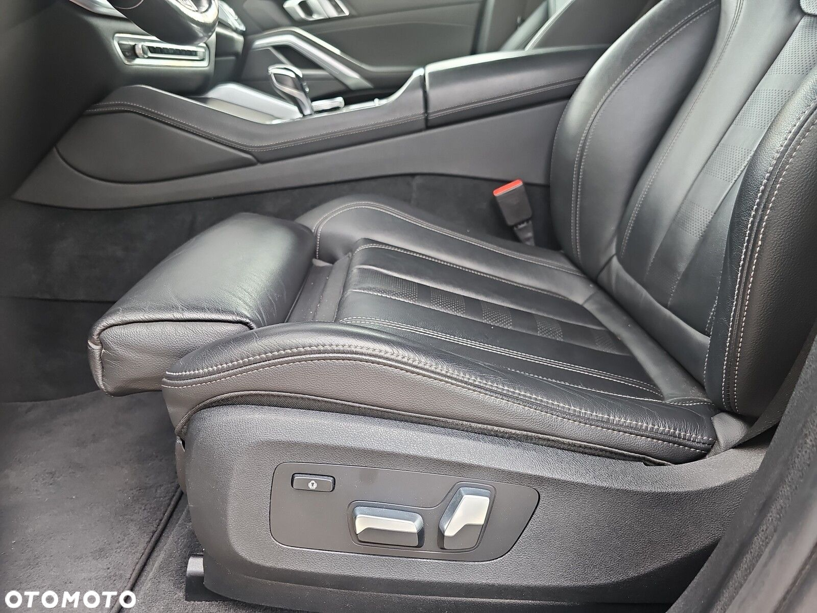 BMW X6 - 24
