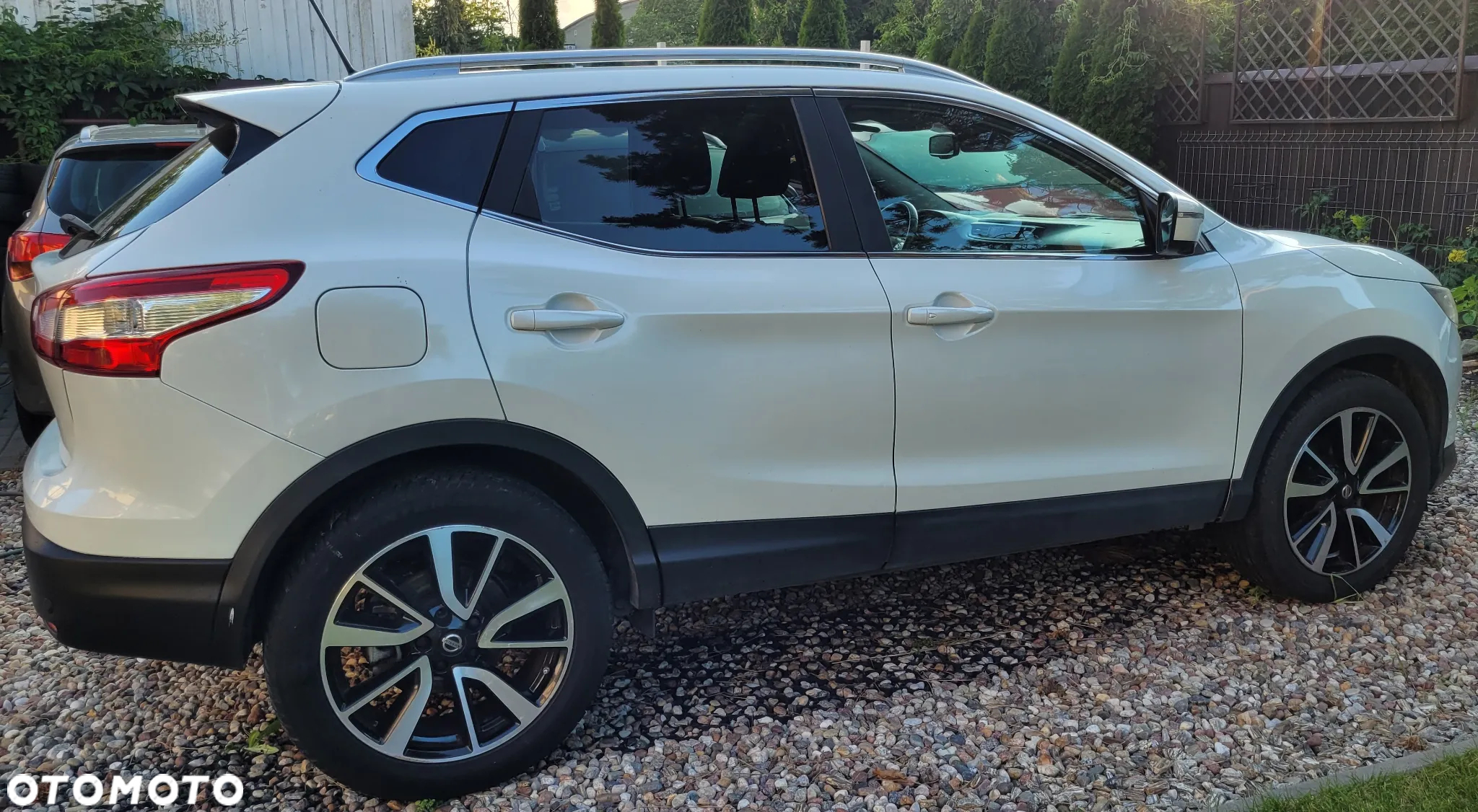 Nissan Qashqai 1.5 dCi Tekna - 9