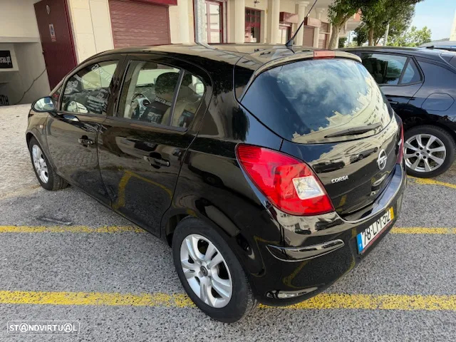 Opel Corsa 1.3 CDTi City - 12