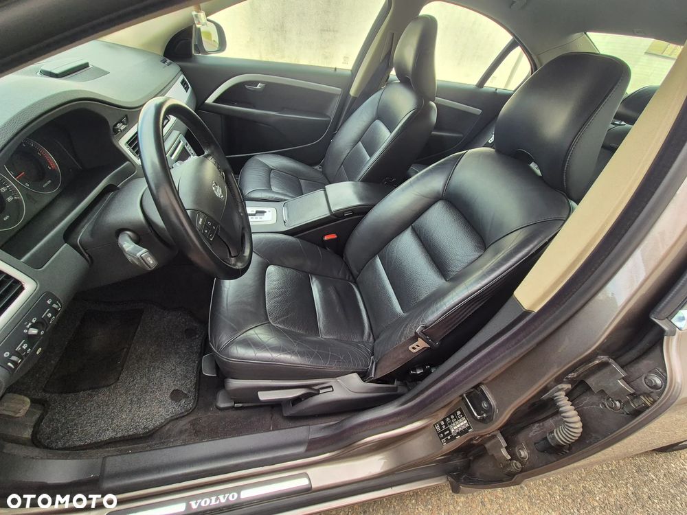 Volvo S80 2.4D Momentum - 22
