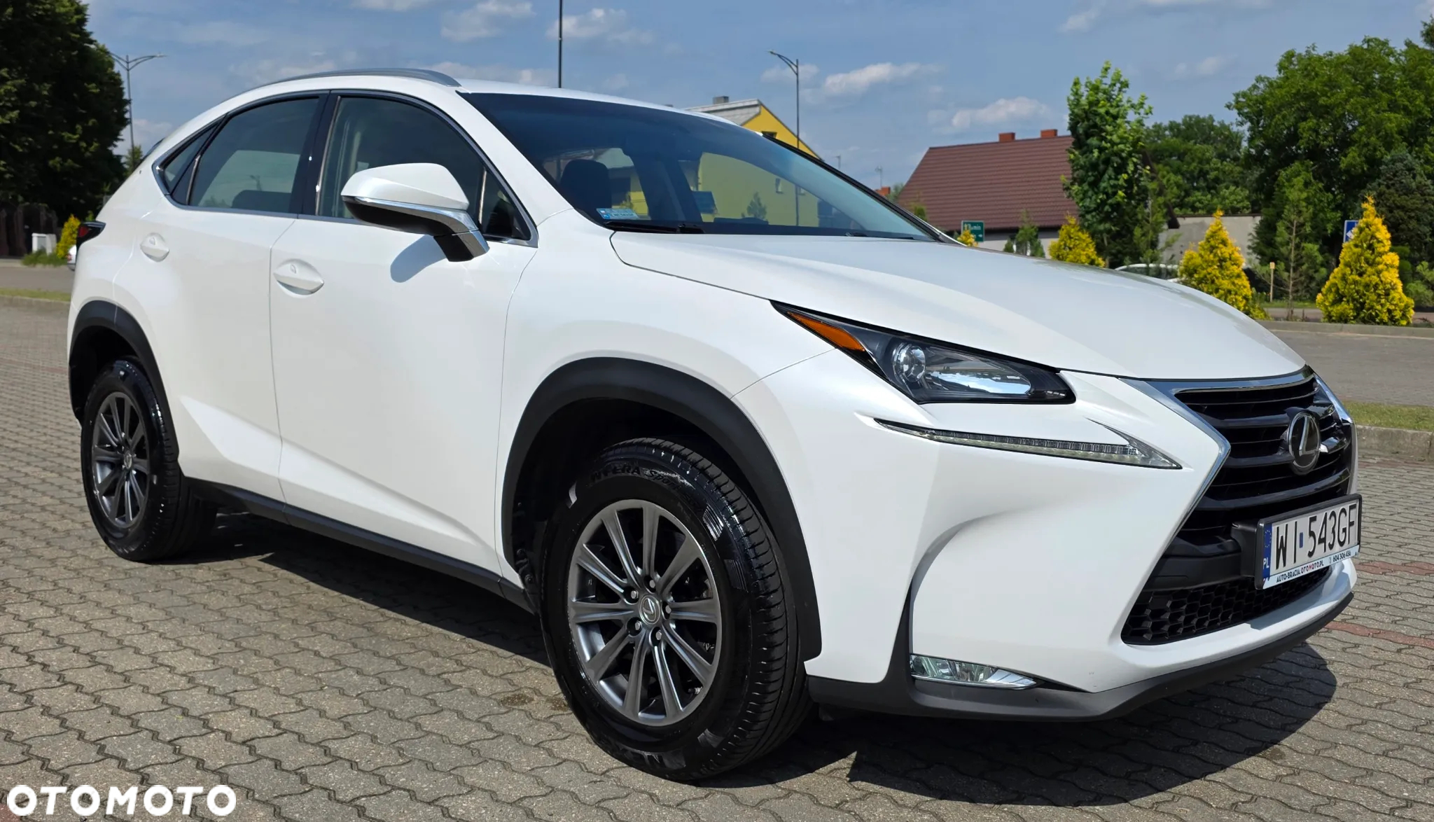 Lexus NX 200t Prestige AWD - 4
