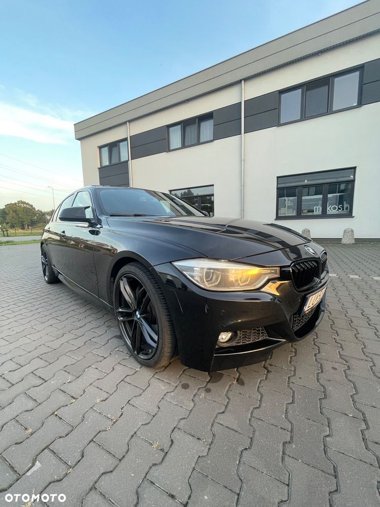 BMW Seria 3 340i Sport Line - 22