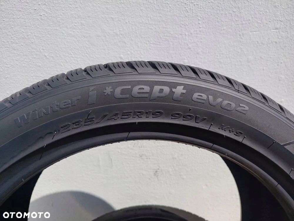 OPONY 235/45/19 235/45R19 99V HANKOOK WINTER I'CEPT EVO 2 - 9