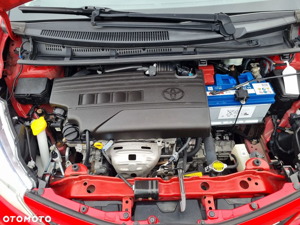 Toyota Yaris 1.33 Premium EU6 - 22