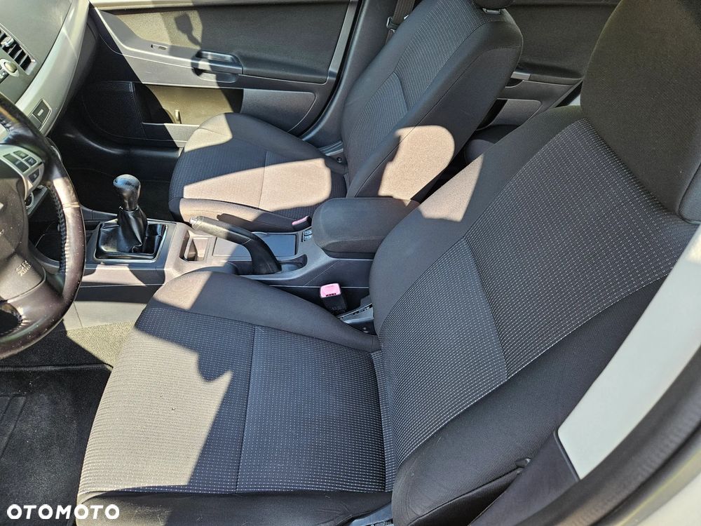 Mitsubishi Lancer 1.8 Instyle - 7