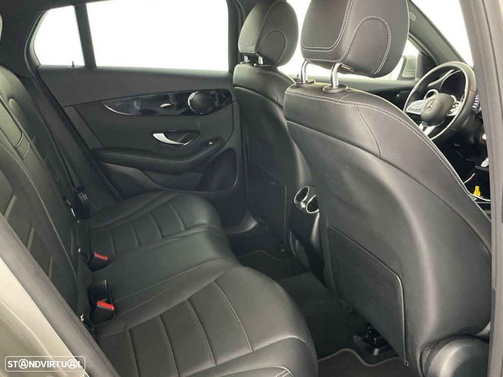 Mercedes-Benz GLC 220 d 4Matic - 23