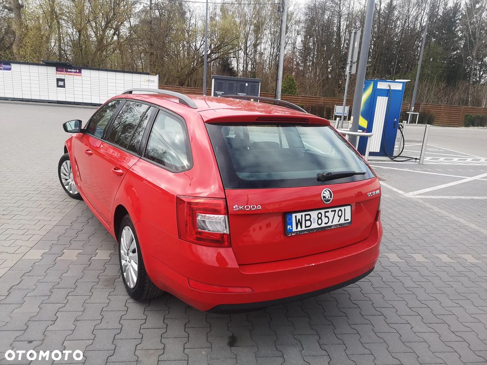 Skoda Octavia 1.6 TDI Edition - 10