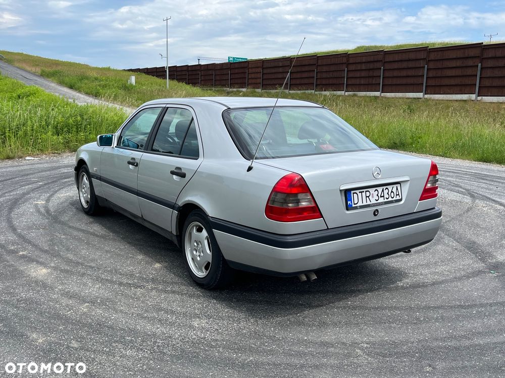 Mercedes-Benz Klasa C 200 Classic - 7
