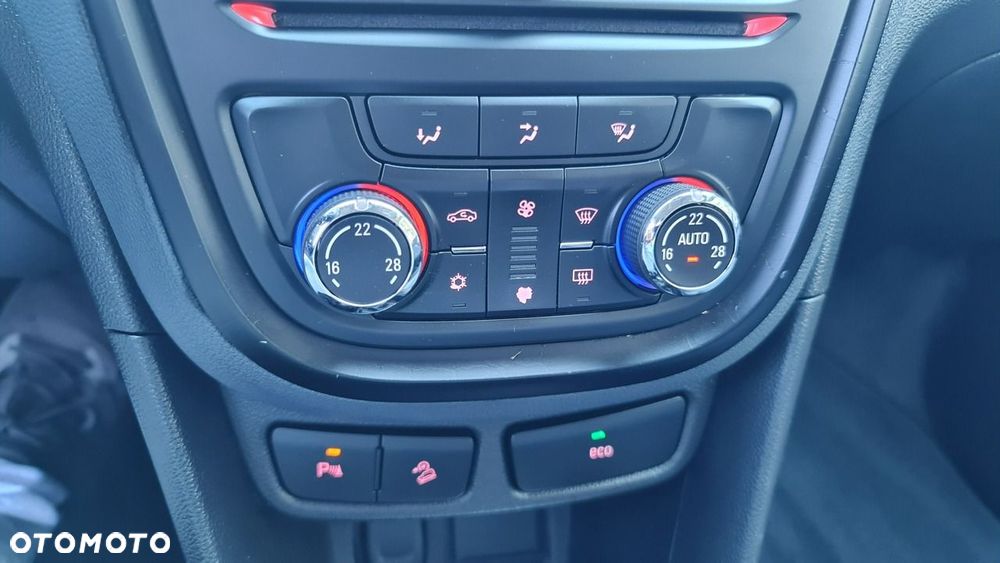 Opel Mokka 1.4 T Cosmo S&S - 24