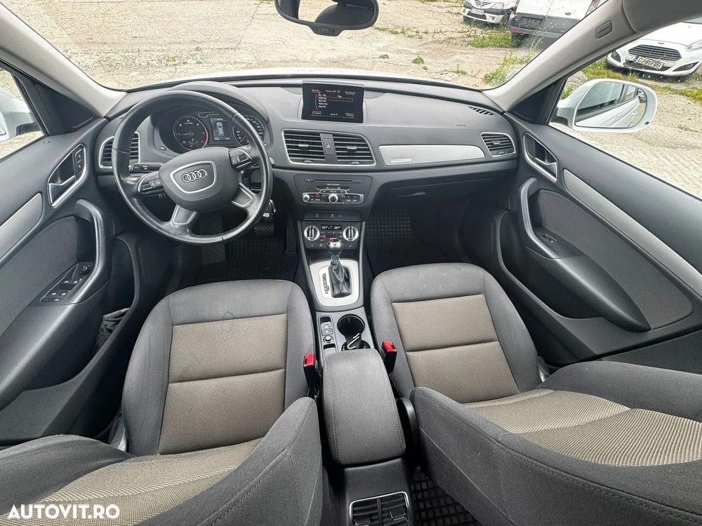 Audi Q3 2.0 TDI Quattro S tronic - 22